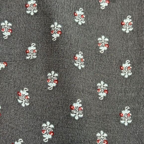 Garnett Hill Bohemian Flowy Floral Gray Casual Dress, 6 - Picture 14 of 14